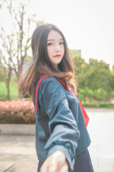 今天又被同桌撩了